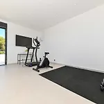 Oasis - Five Bedroom With Private Pool Villa Trogir
