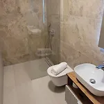 Oasis - Five Bedroom With Private Pool *