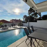 Oasis - Five Bedroom With Private Pool *