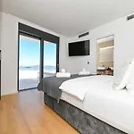 Oasis - Five Bedroom With Private Pool