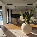 Oasis - Five Bedroom With Private Pool Villa